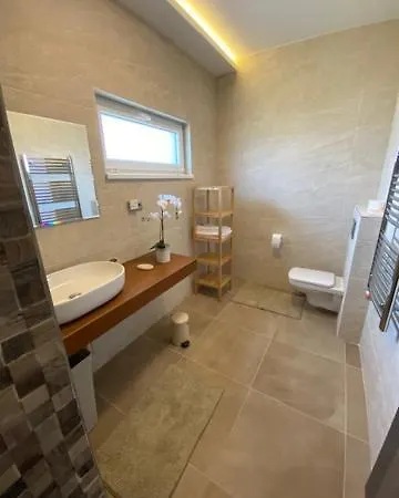 Lelle Sun And Pool Apartament Balatonlelle