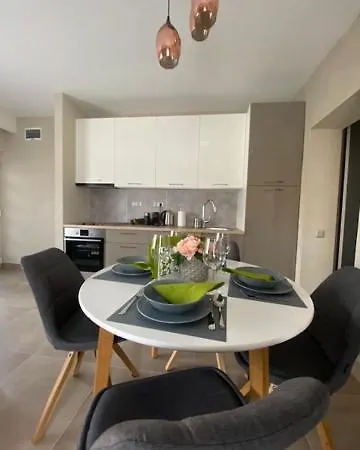 Apartament Lelle Sun And Pool