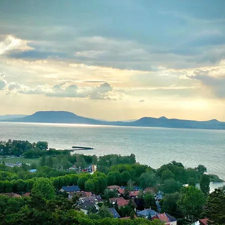 Lelle Sun And Pool Apartament Balatonlelle